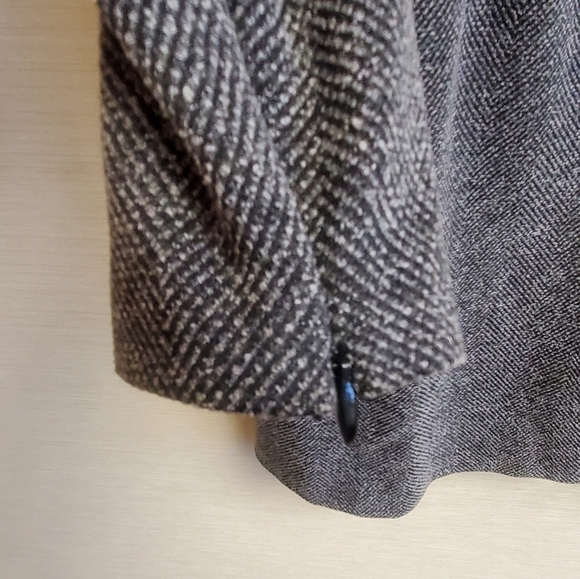 Club Monaco 100% real leather front black and mottled grey dress Size 10 - Picture 3 of 5